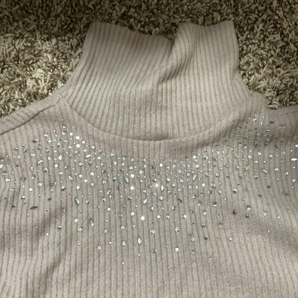 Express top! New without tags! - Picture 2 of 3